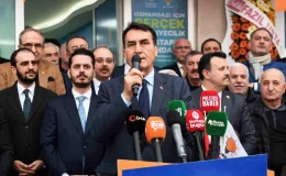 Osmangazi Belediye Başkanı Mustafa Dündar, yeni seçim ofisini açtı